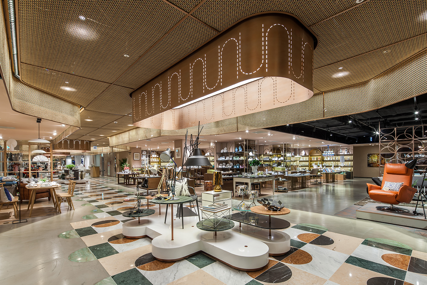 Shinsegae Gangnam, 9F