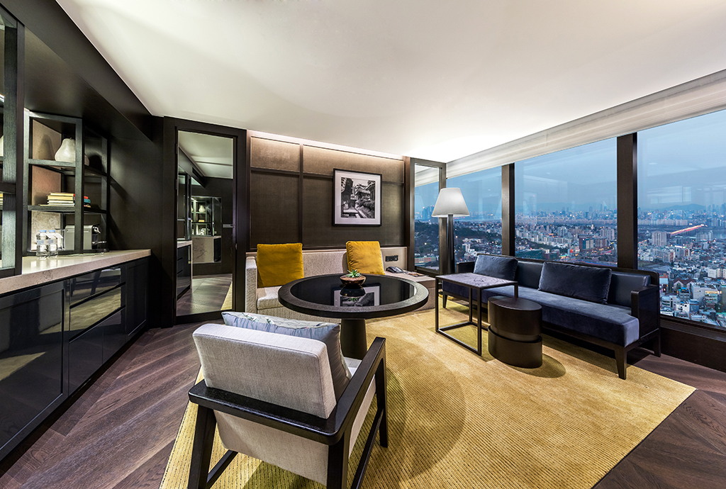 Grand Hyatt Seoul, 17-18F